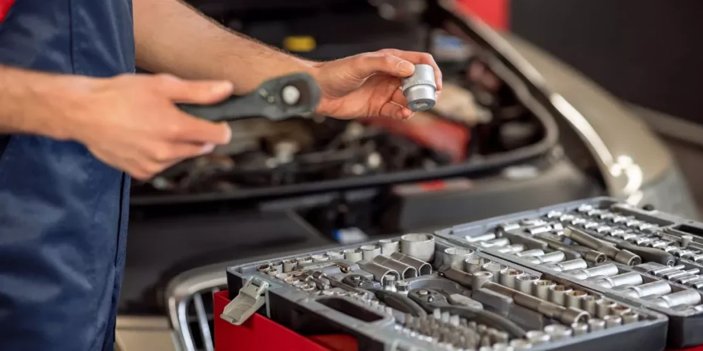 Advantages of Organizing Your Automotive Tools With a Tool Chest